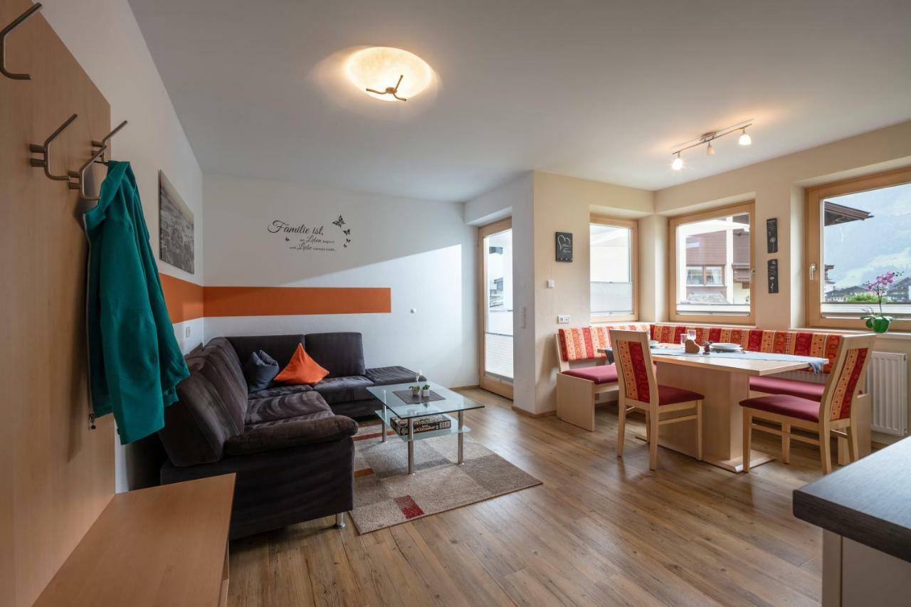 Ferienwohnung Taschler Ramsau im Zillertal Zimmer foto