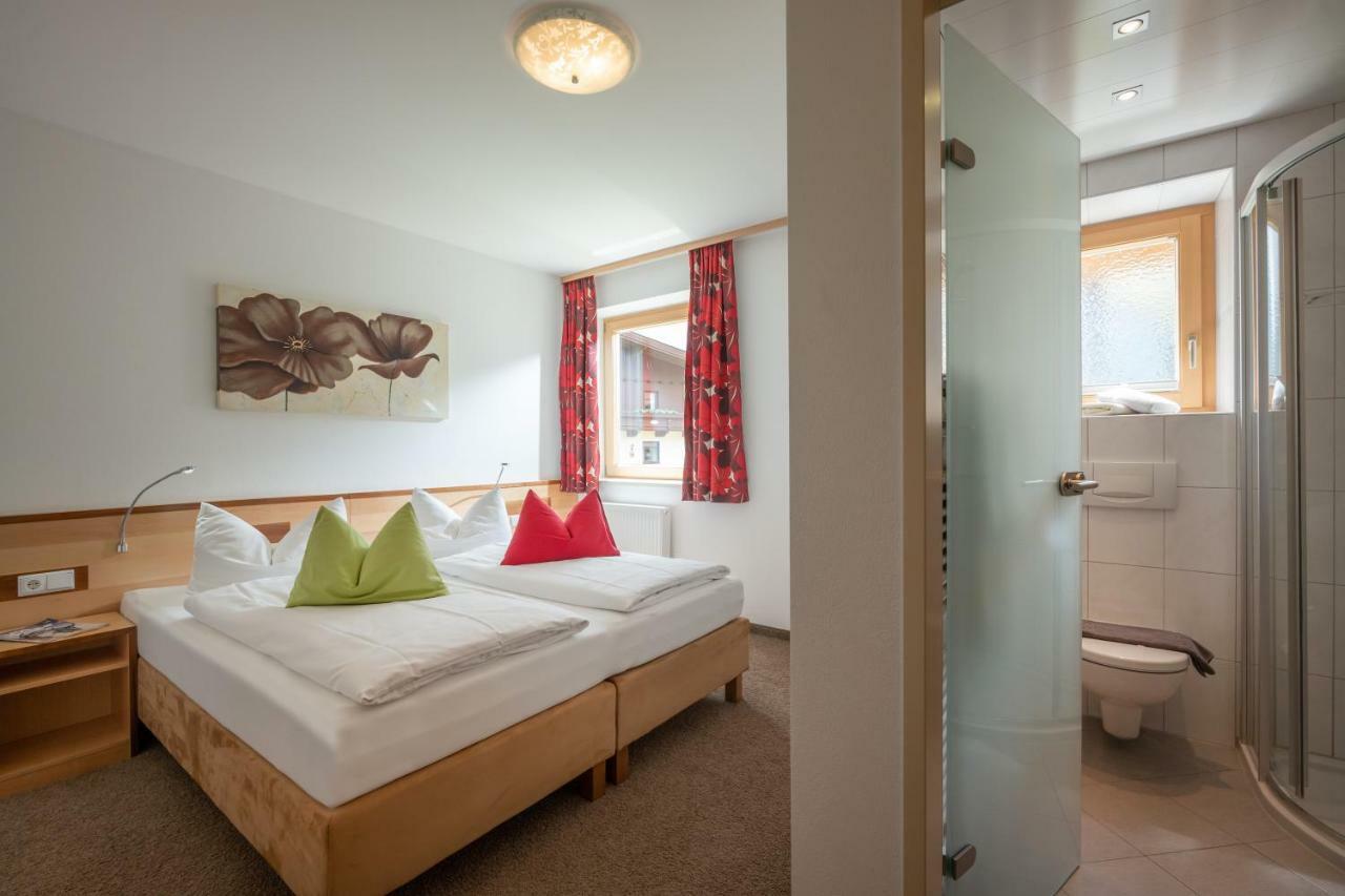 Ferienwohnung Taschler Ramsau im Zillertal Zimmer foto